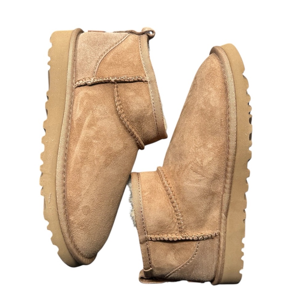 UGG Classic Ultra Mini Chestnut Boots Women’s 8
